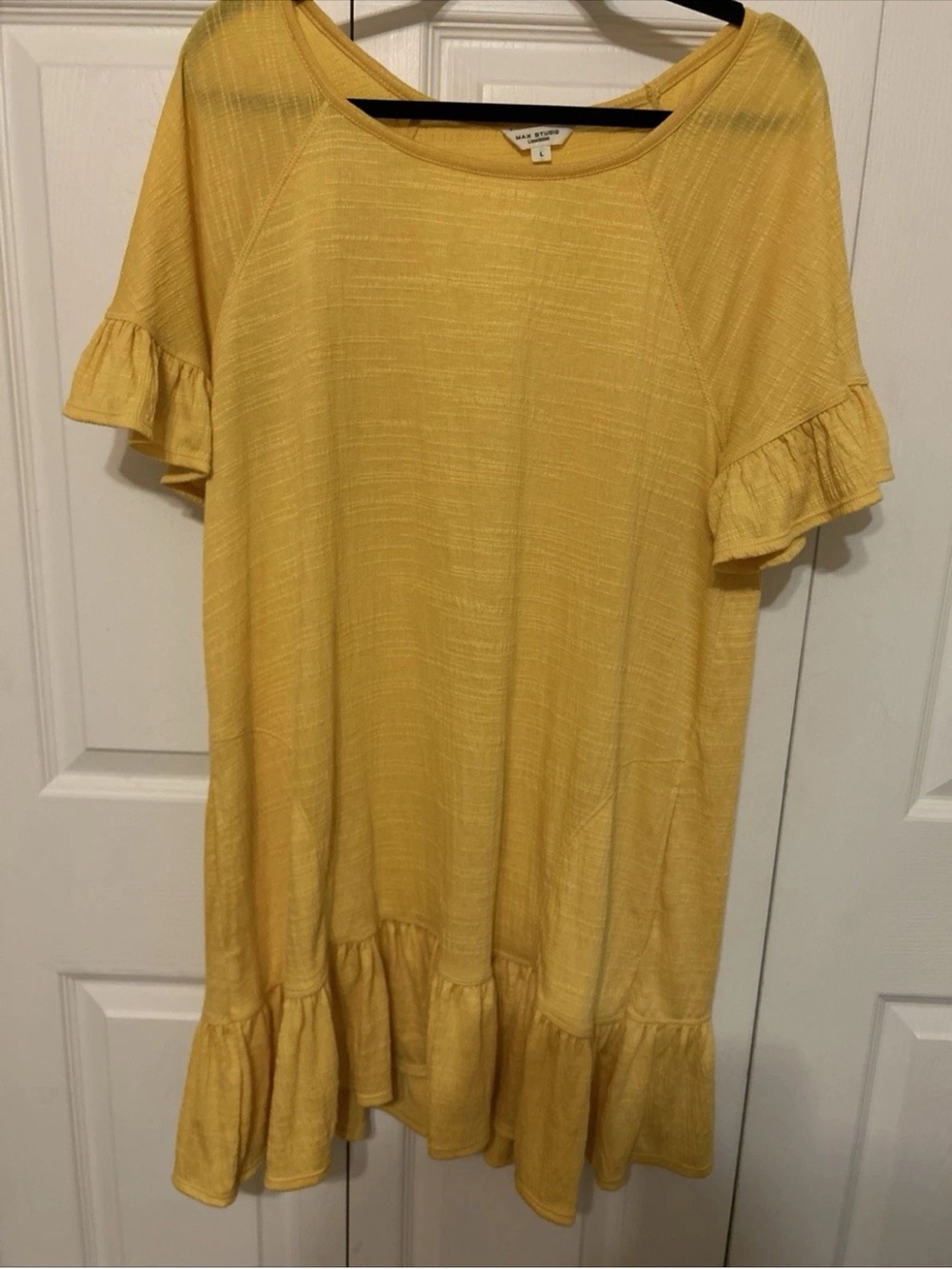 Max yellow Ruffle Hem Short Ruffle Sleeve mini Dress Sz L